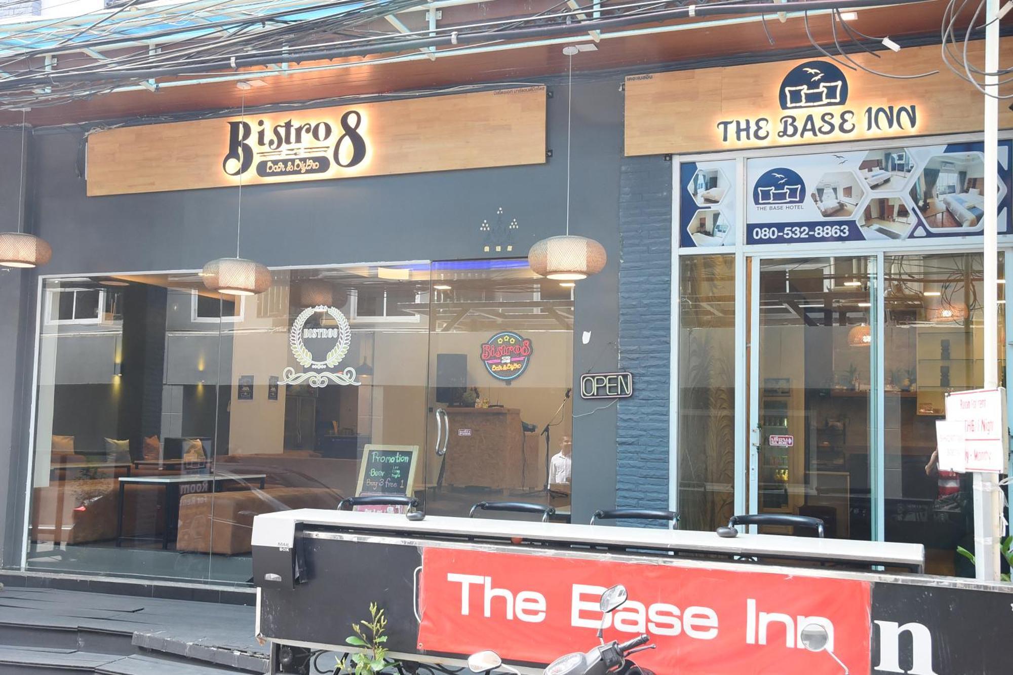 The Base Inn Pattaya Exterior photo